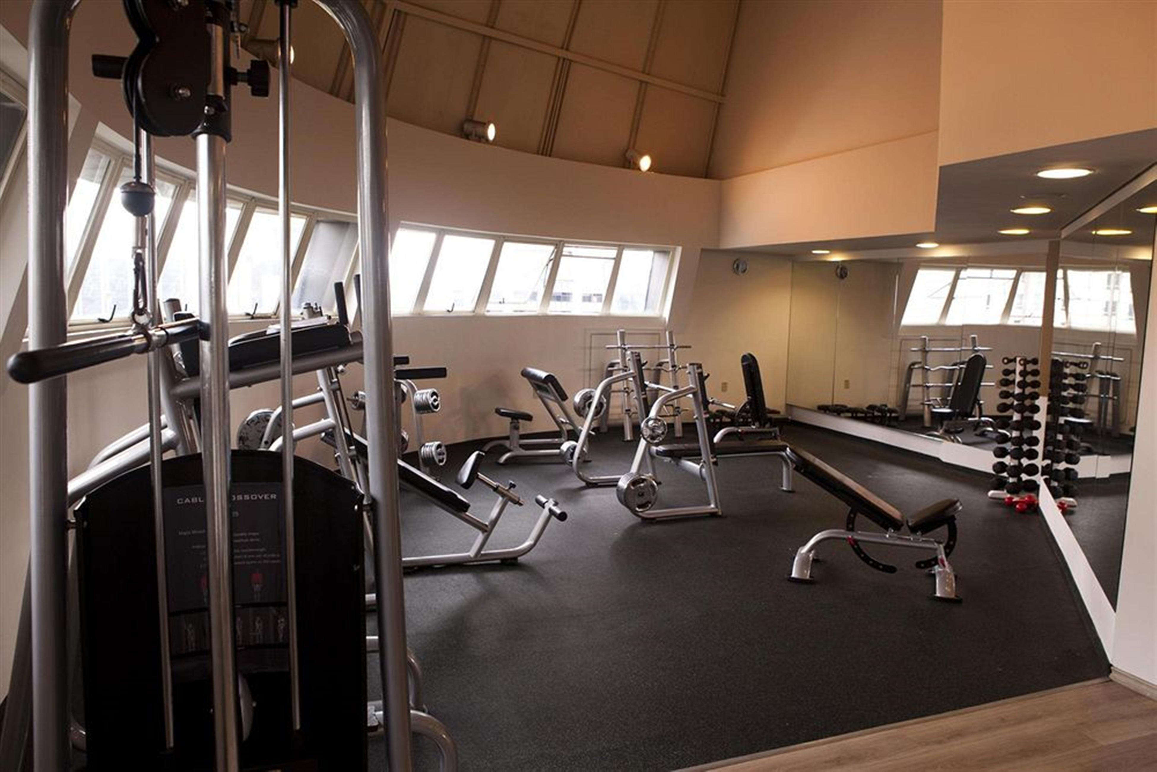 Gran Estanplaza Berrini Hotel São Paulo Ngoại thất bức ảnh The gym at the London Business School