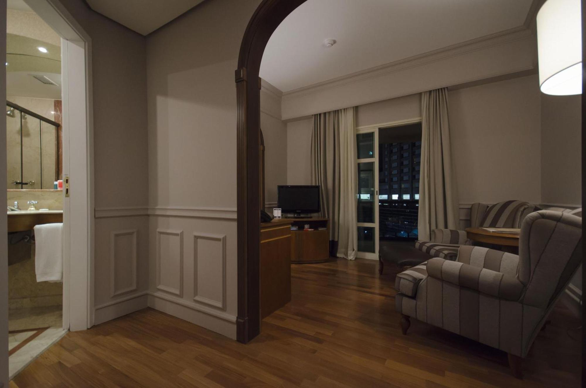 Gran Estanplaza Berrini Hotel São Paulo Phòng bức ảnh A suite at the hotel